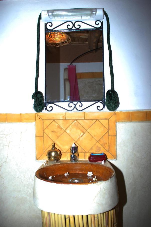 Dar Mezyana Dades Hotell Aït Idaïr Exteriör bild